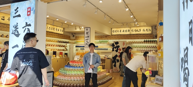 lilili109y的第三张照片--黔南交友中心